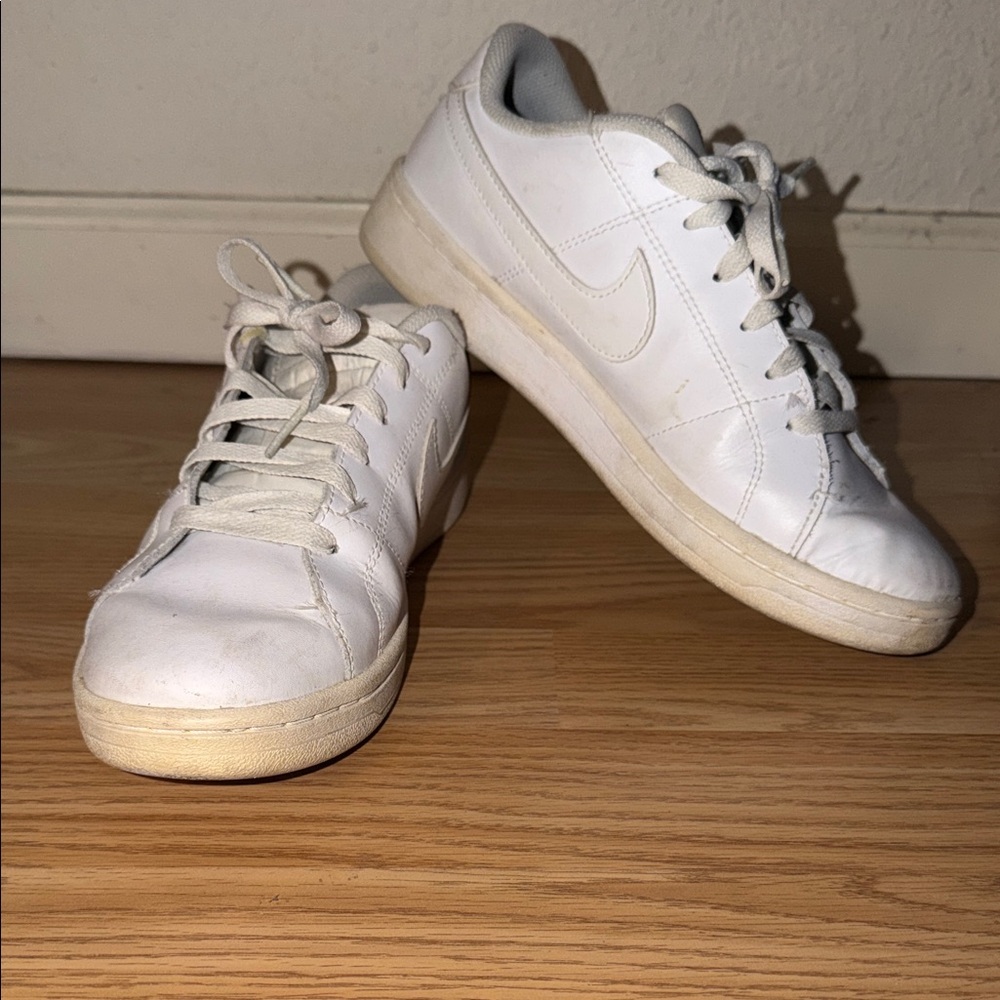 Nike White and Gray Casual Sneakers